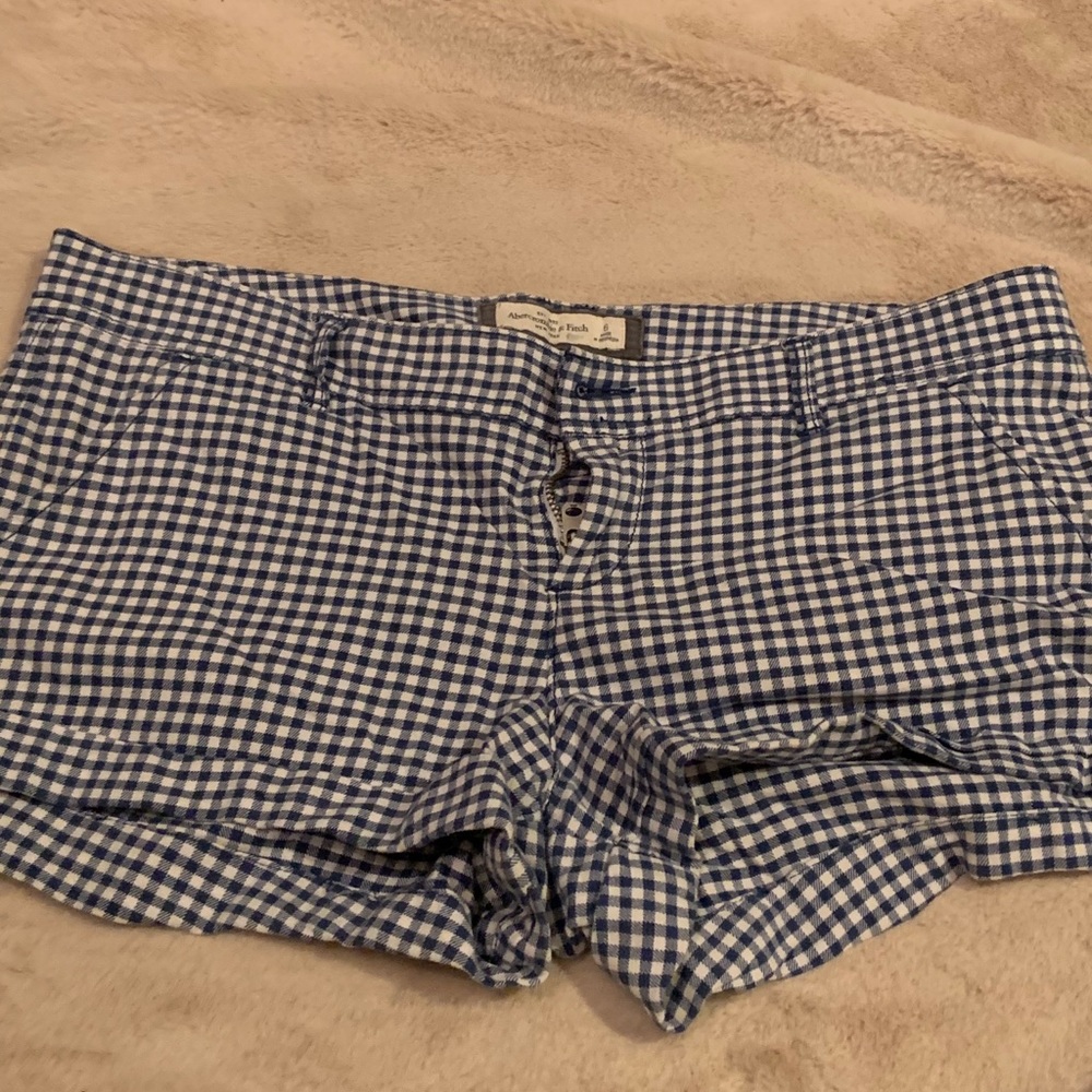 Abercrombie and Fitch blue plaid shorts